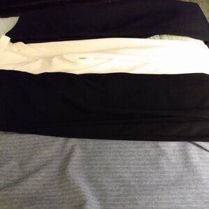 4 Nice pair of Ladies size 12 pants